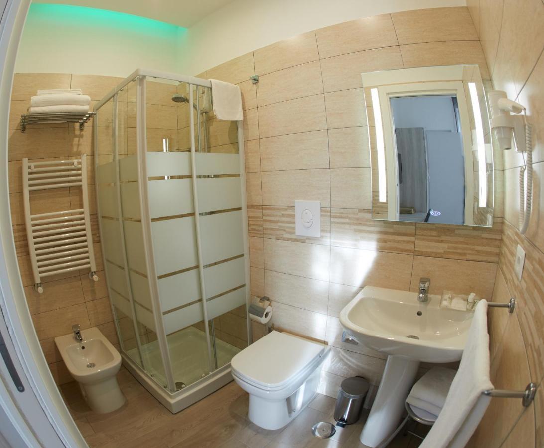 Bed And Breakfast Napoli Bracco Eksteriør billede